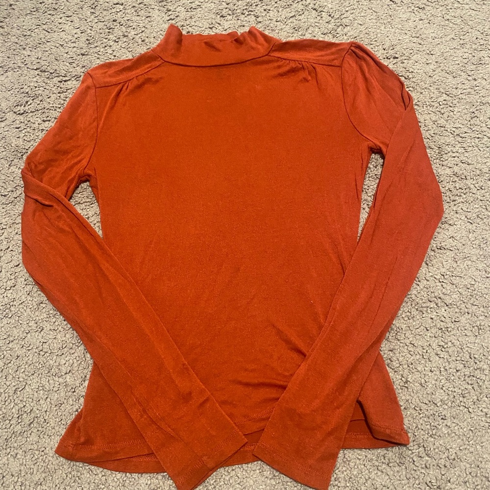 🍁🍂Women’s Burnt Orange Turtleneck